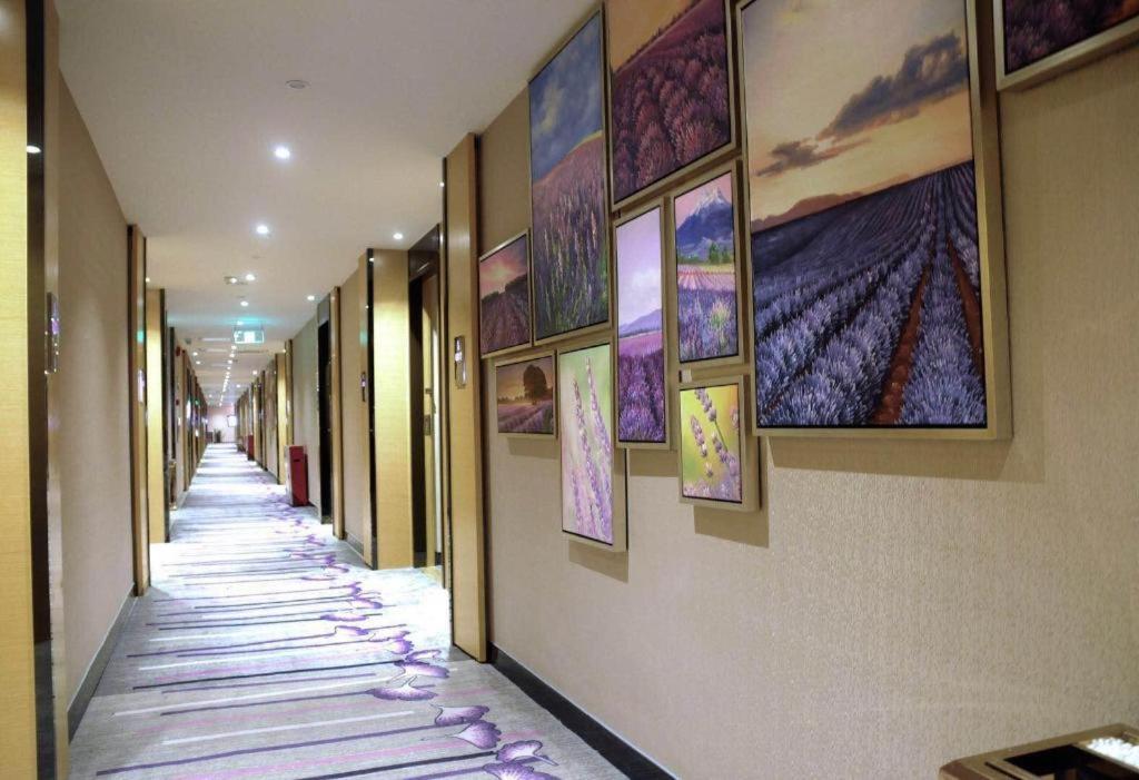 Lavande Hotel Guangzhou Shangxiajiu Pedestrian Street Hualin Temple Metro Station Exterior photo